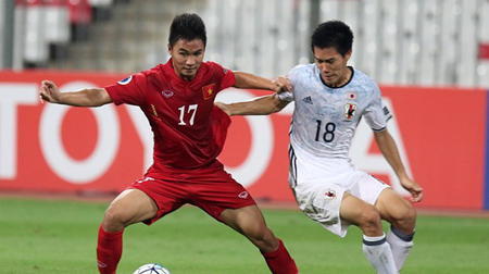 FIFA mượn hình ảnh của Trần Thành để viết về thành công của đội tuyển U20 Việt Nam.